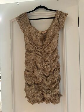 Hello Molly Beige Floral Ruched Mini Dress